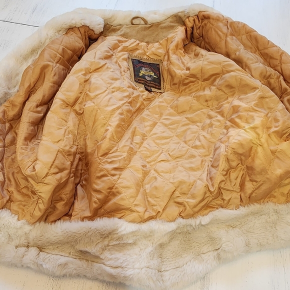 Vintage Wilson's leather tan jacket - Picture 7 of 7